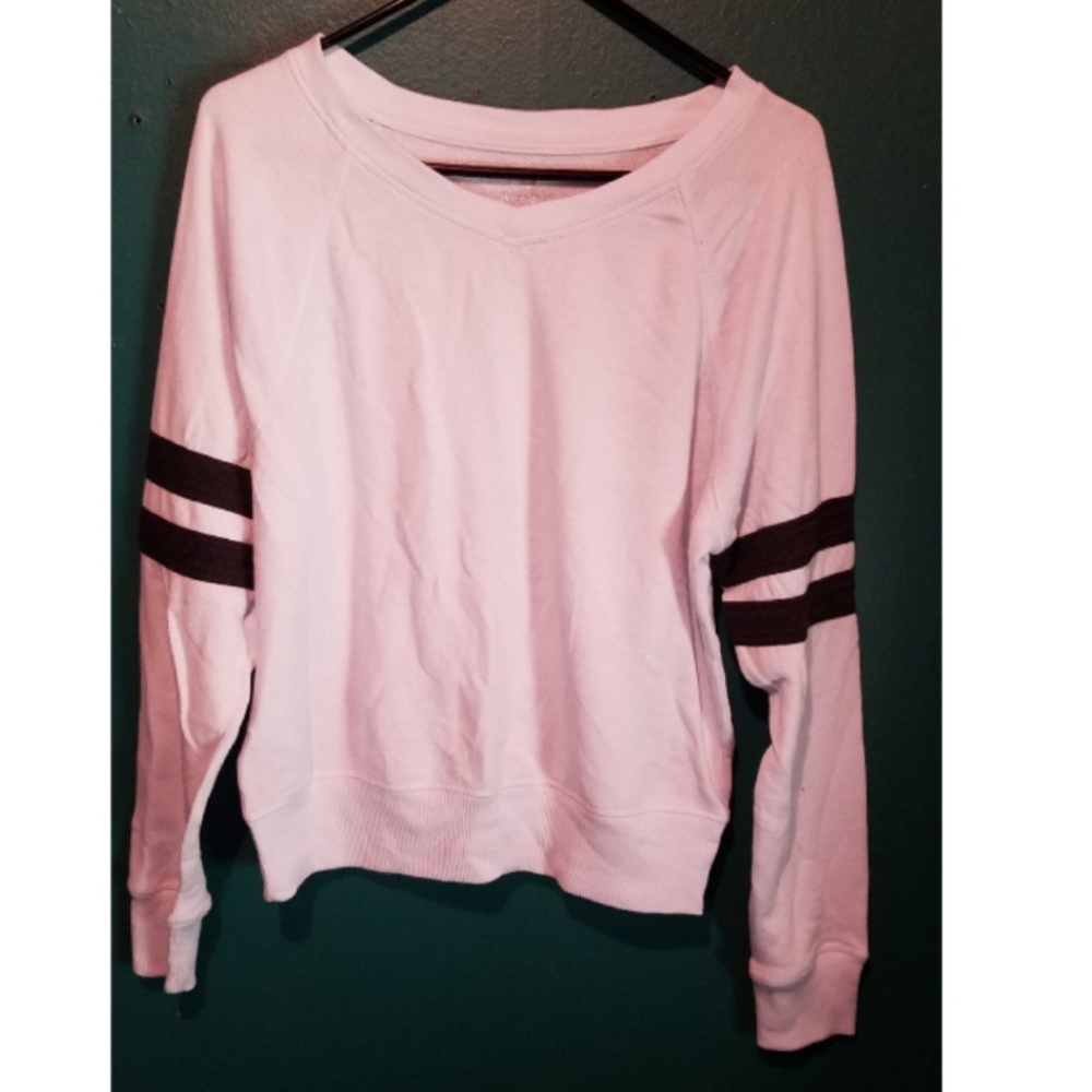 Varsity vneck pullover